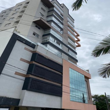 Apartamento Finamente Mobiliado no Residencial La Mar - Meia Praia