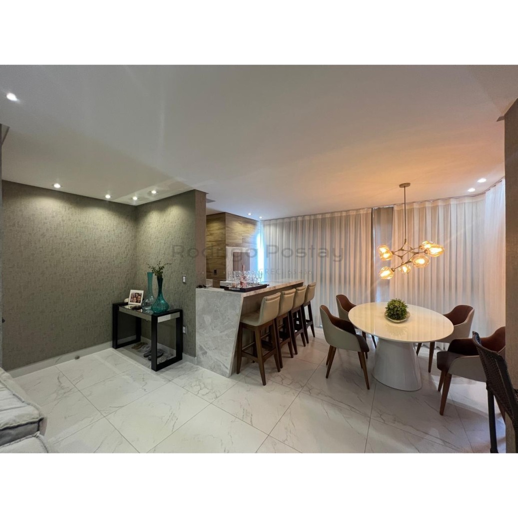 Apartamento Finamente Mobiliado no Residencial La Mar - Meia Praia