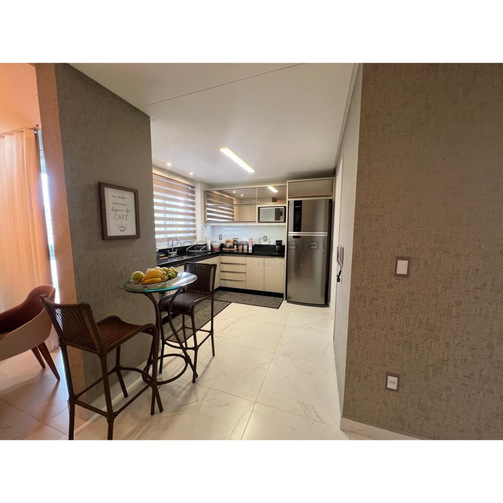 Apartamento Finamente Mobiliado no Residencial La Mar - Meia Praia