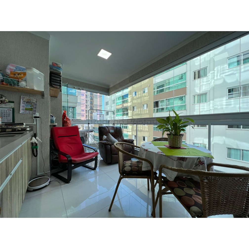 Apartamento no Residencial Império das Águas, mobiliado - Meia Praia Itapema 
