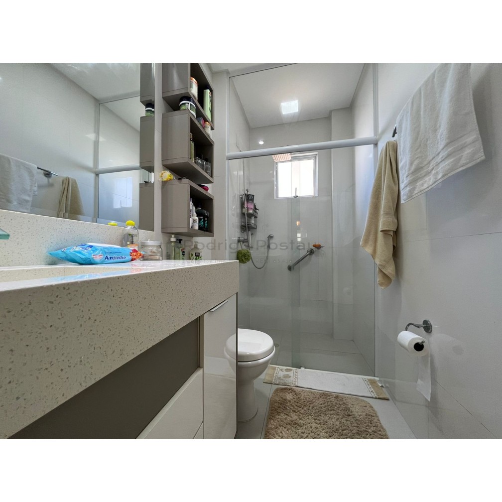Apartamento no Residencial Império das Águas, mobiliado - Meia Praia Itapema 