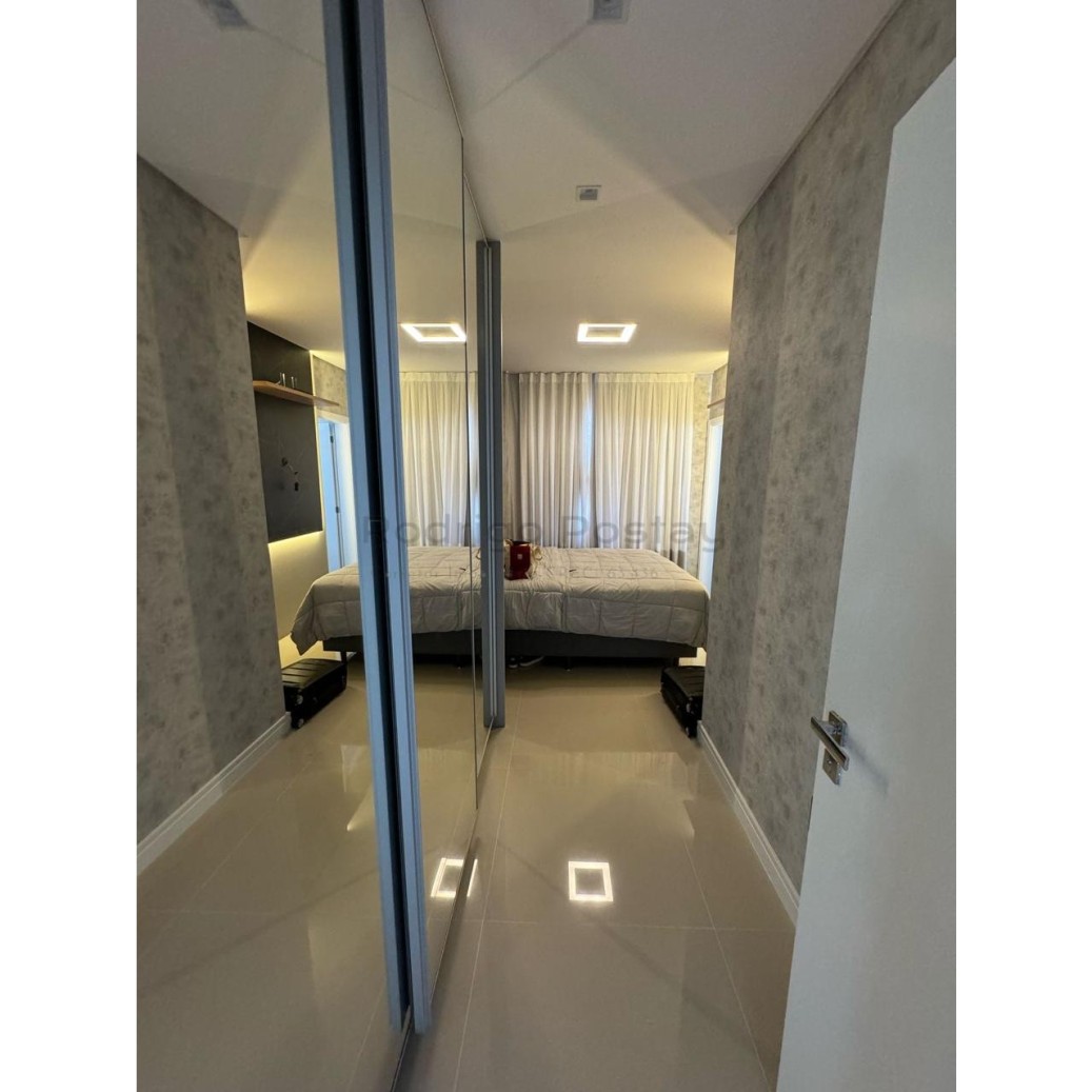 Apartamento Finamente Mobiliado no Hamburgo Residence - Meia Praia em 100x