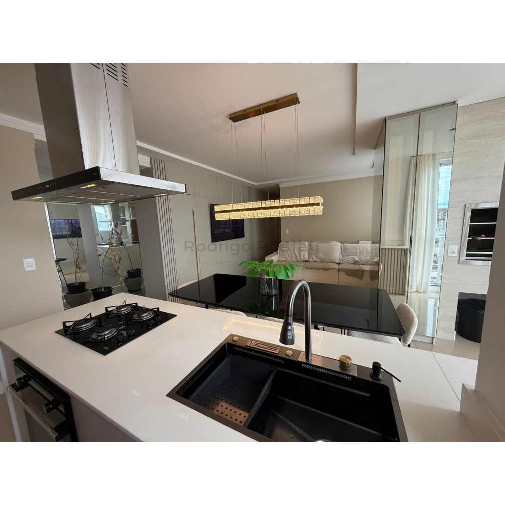 Apartamento com Vista Mar, Residencial Por do Sol -Várzea, Itapema