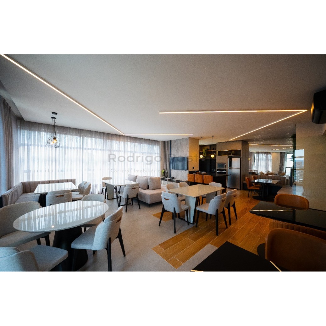 Apartamento com vista mar espetacular no Villa Horizon - Meia Praia