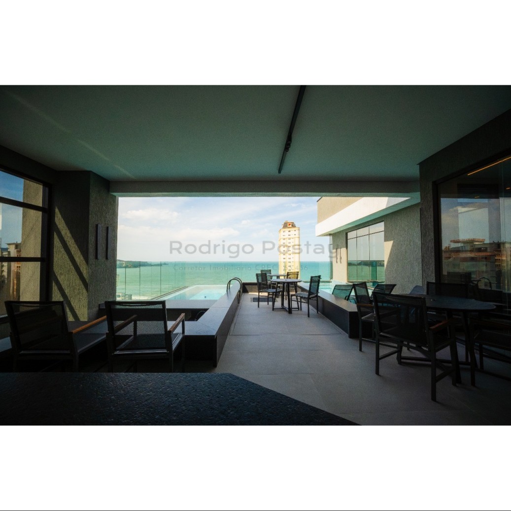 Apartamento com vista mar espetacular no Villa Horizon - Meia Praia