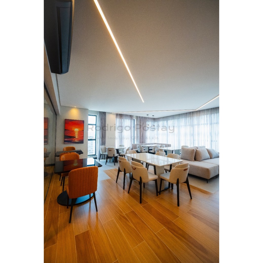 Apartamento com vista mar espetacular no Villa Horizon - Meia Praia