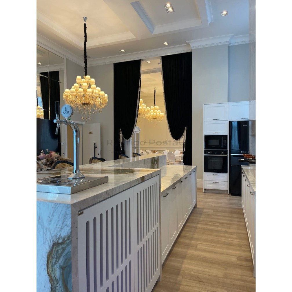 Apartamento 3 quartos finamente mobiliado no Chateau Avenue Residence- Morretes