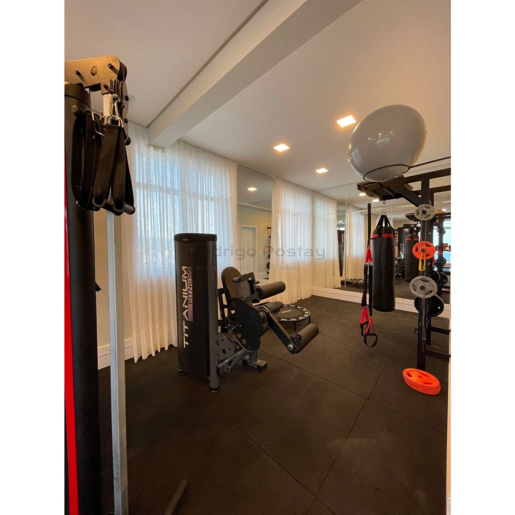 Apartamento 3 quartos finamente mobiliado no Chateau Avenue Residence- Morretes