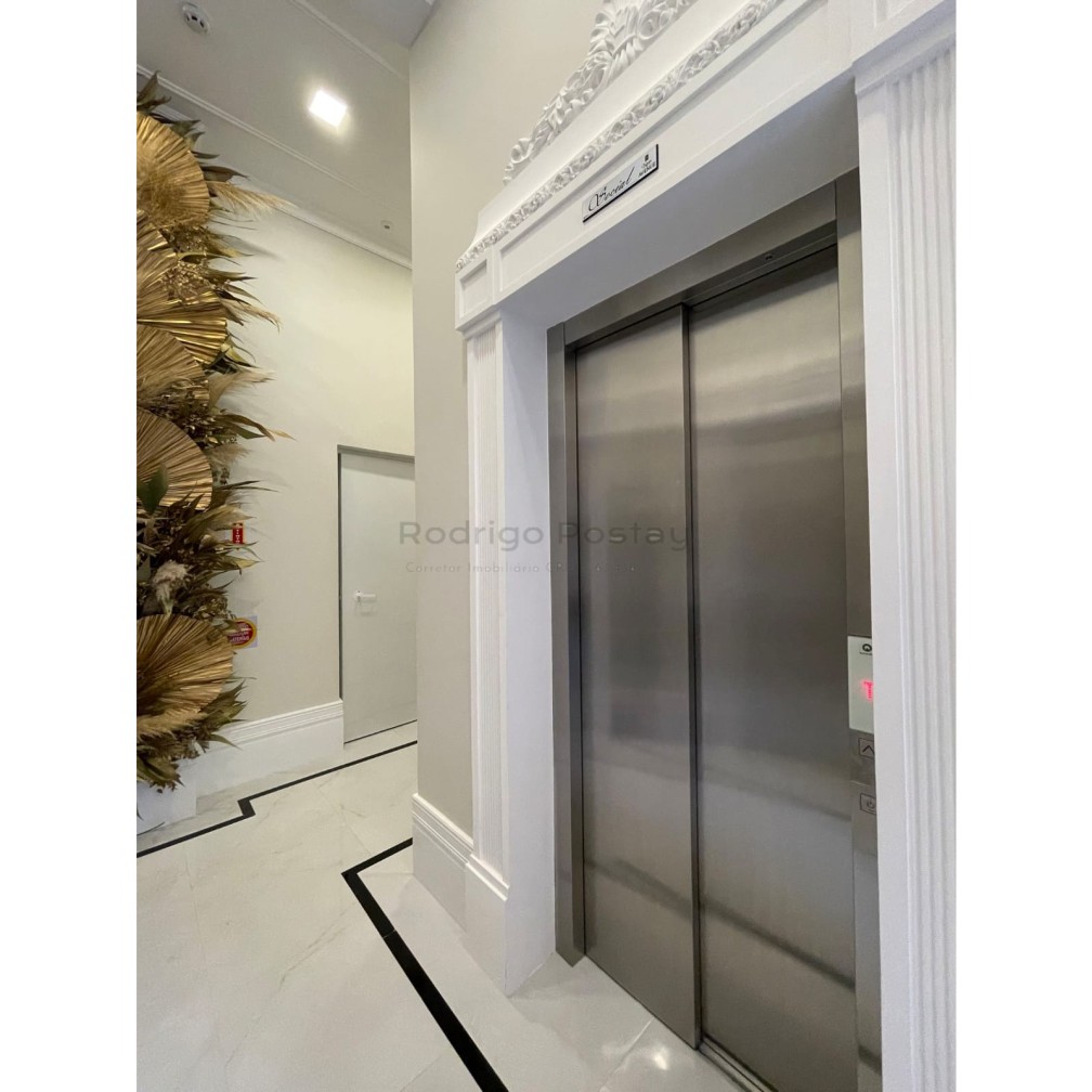 Apartamento 3 quartos finamente mobiliado no Chateau Avenue Residence- Morretes