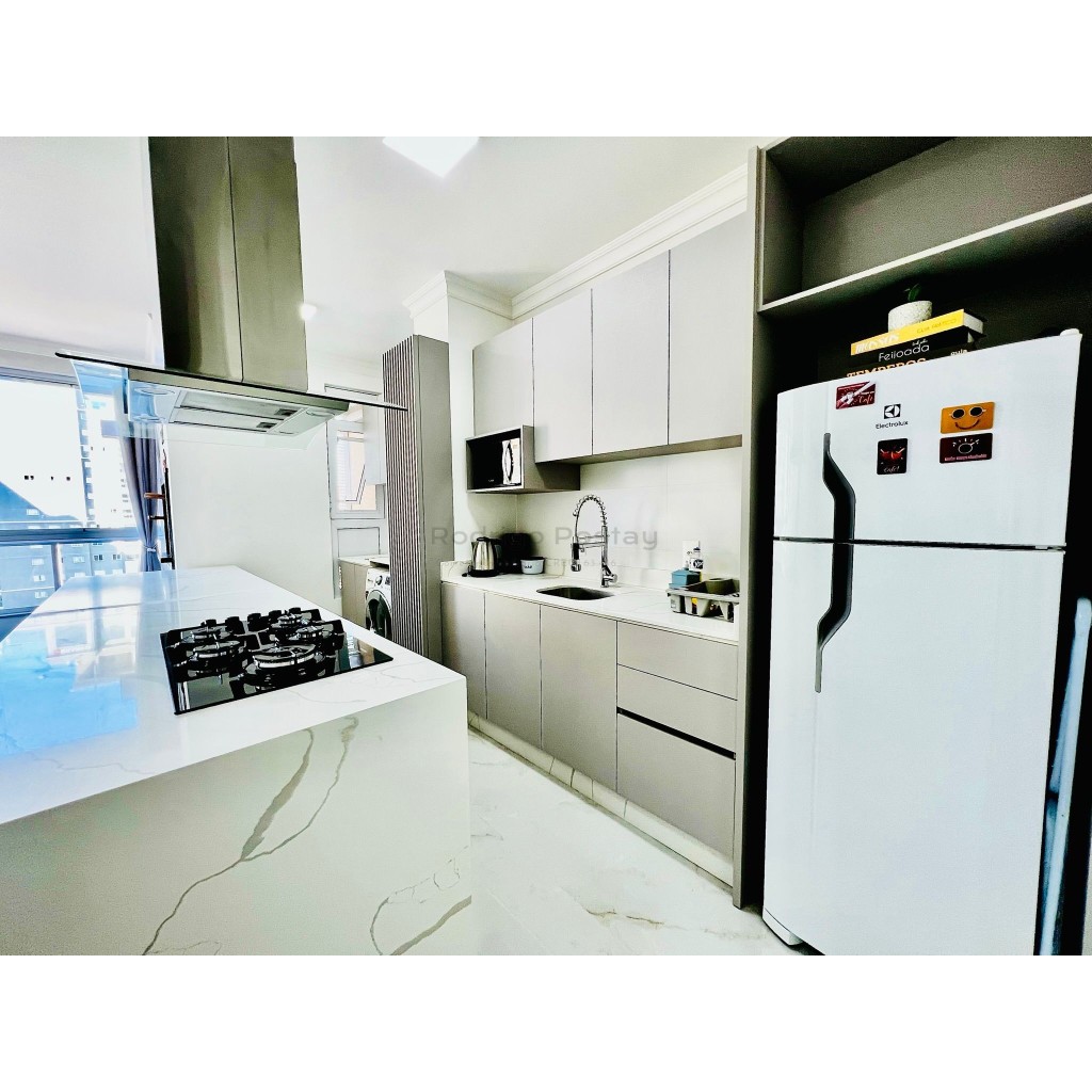 Apartamento 3 quartos finamente mobiliado no Chateau Avenue Residence- Morretes