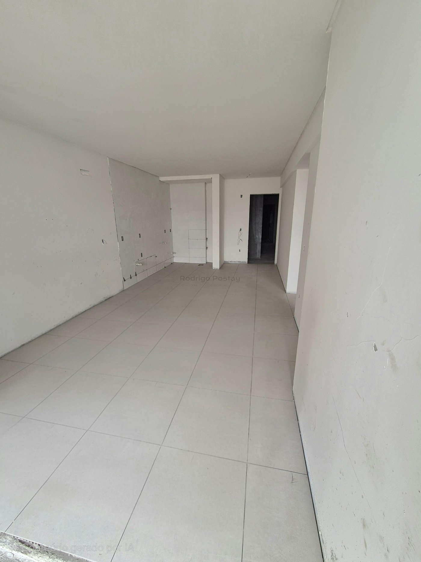 Apartamento com entrada de R$ 118 mil no Residencial Ilha dos Açores no Morretes