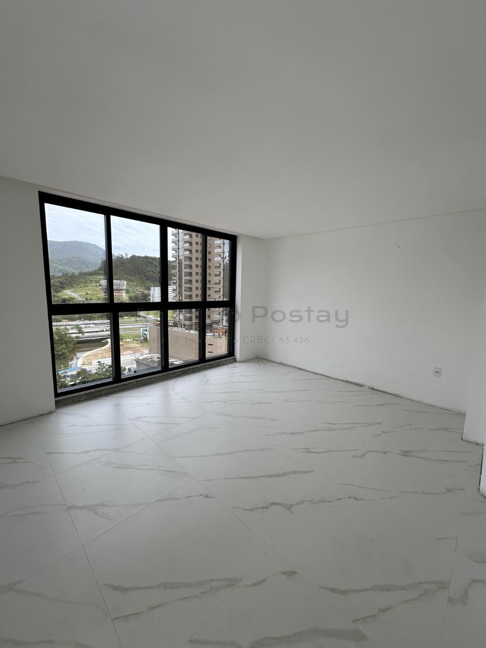 🏖️ APARTAMENTO 4 SUÍTES NO CENTRO DE ITAPEMA – 300M DO MAR!
